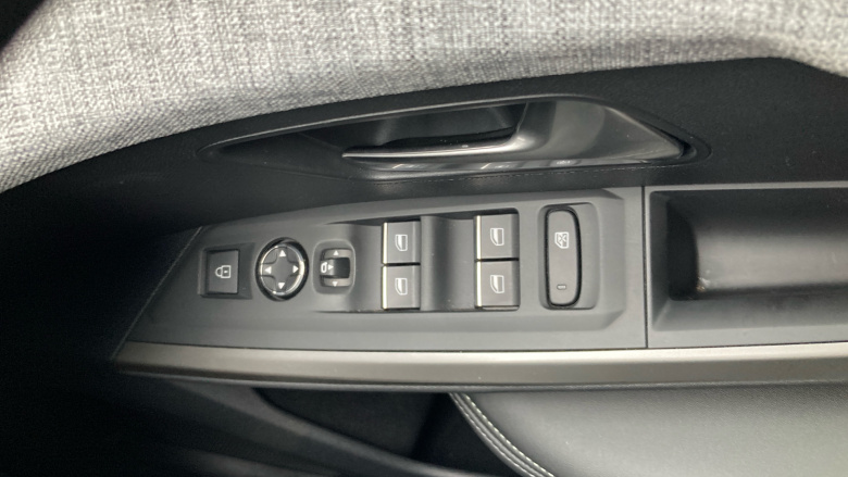 Peugeot 5008 1.2 Hybrid 136 GT 5dr e-DSC6 Petrol Estate